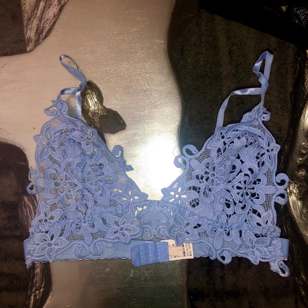 Bralettes Bundle - image 3